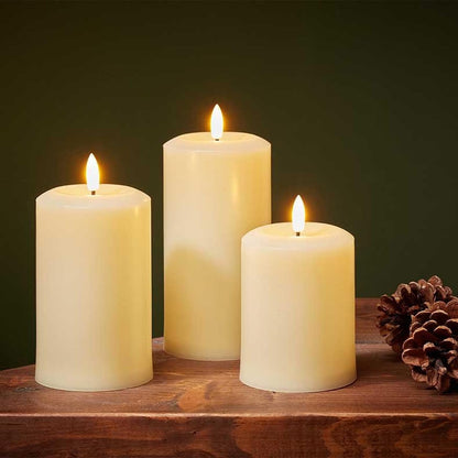 18cm Cream Faux Flame LED Pillar Candle Flickering Flame Effect Home Decor Light