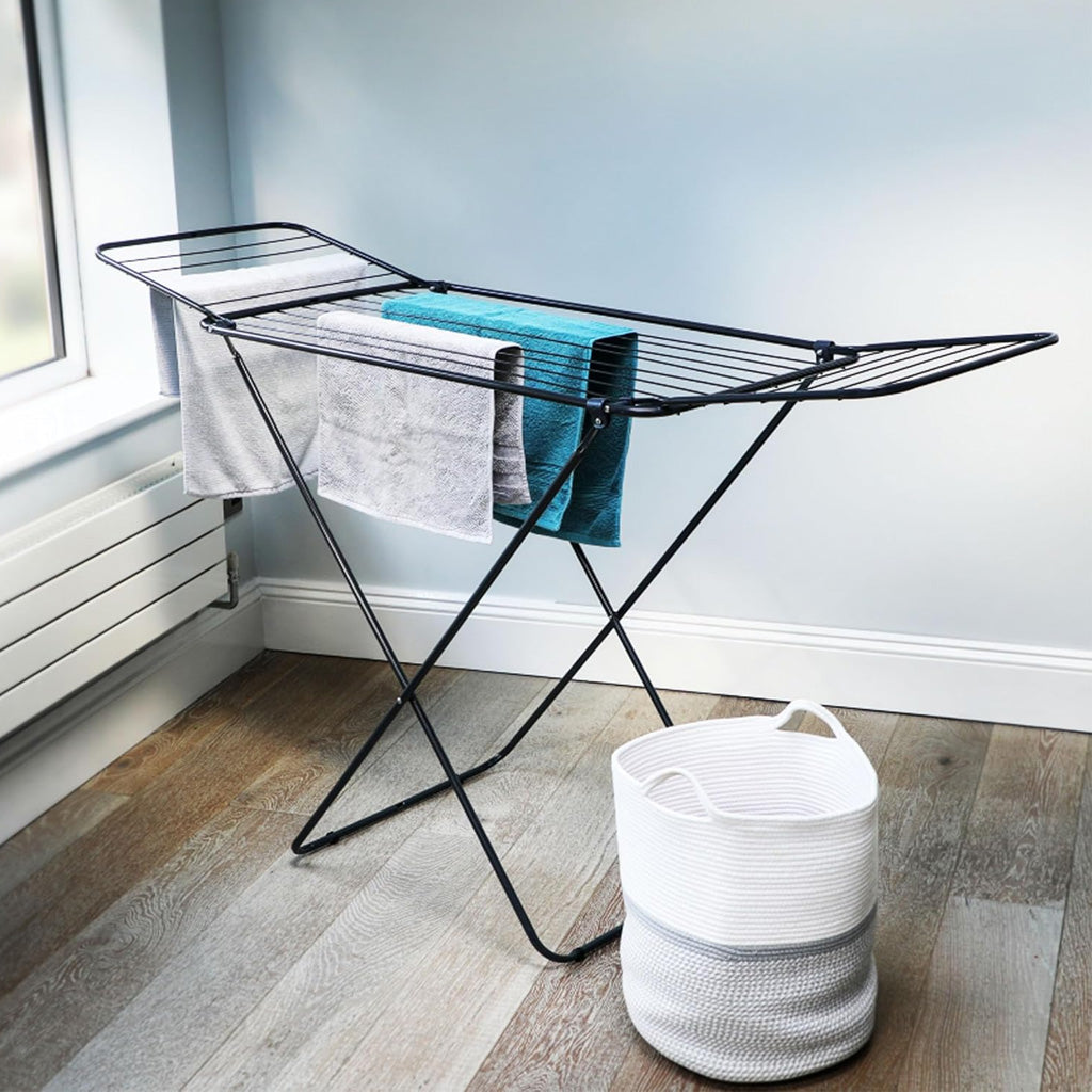 Black Foldable Metal Clothes Airer With Winged Stand